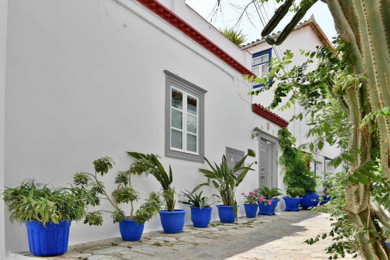 Manolia Hotel Hydra  Exterior photo